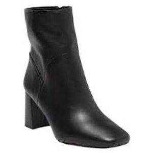 Women’s Nordstrom Naja Black Faux Leather Side Zip Heel Boots Size 10 US!